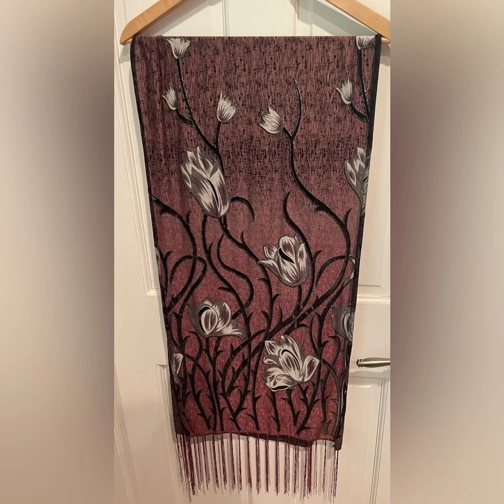 Elegant Floral Black, Pinkish/Purplish Scarf.